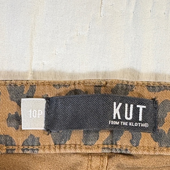 Kut from the Kloth Donna High Rise Ankle Skinny Leopard Print Open Hem 10P NWT - Picture 3 of 12